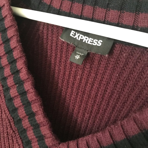 Express Deep V Neck Oversized Tunic Sweater - Picture 4 of 6